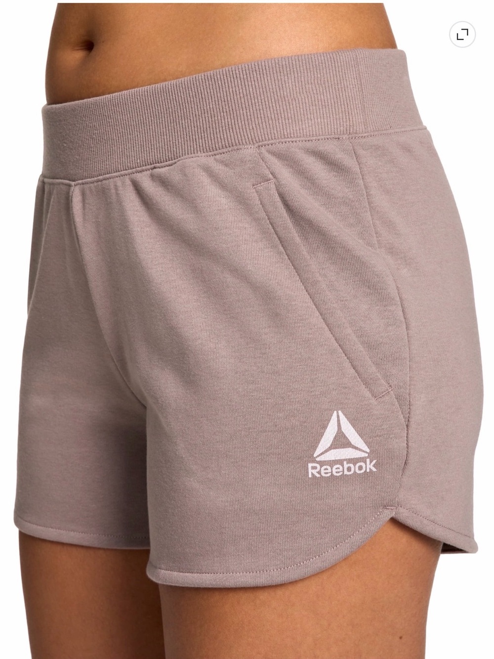 💜 Reebok Women's Studio Shorts Size:Medium